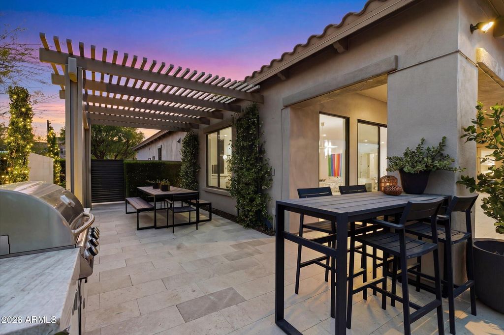 Image 50 of property listing at 17781 N 97TH Place, Scottsdale, AZ 85255