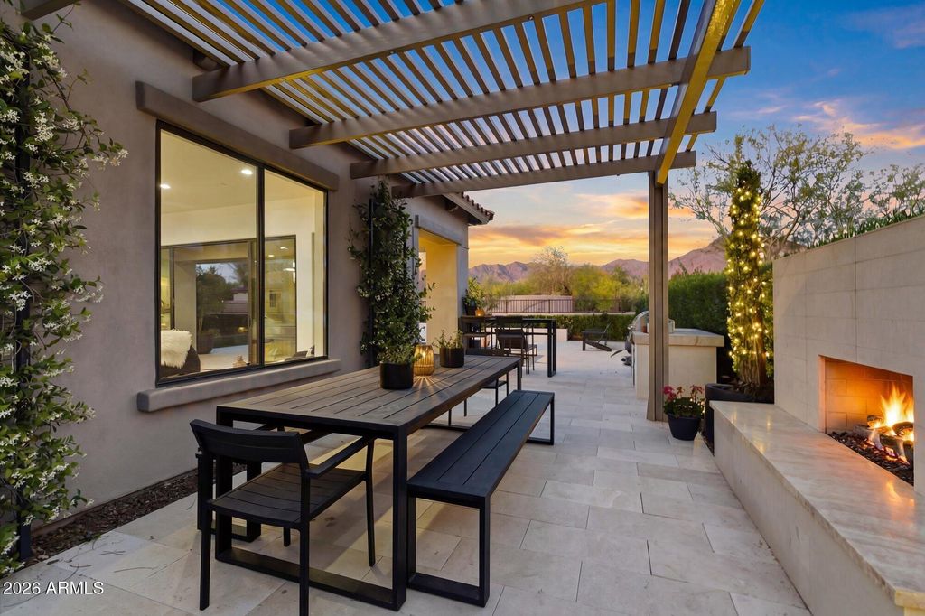 Image 54 of property listing at 17781 N 97TH Place, Scottsdale, AZ 85255