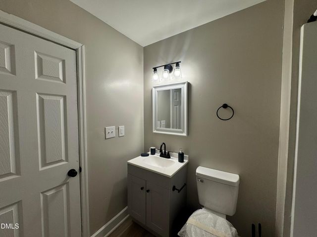 1402 S Williams Street, Henderson, NC 27536