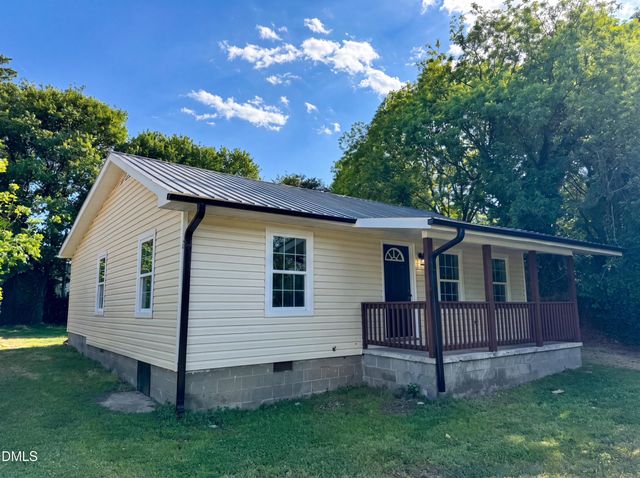 1402 S Williams Street, Henderson, NC 27536