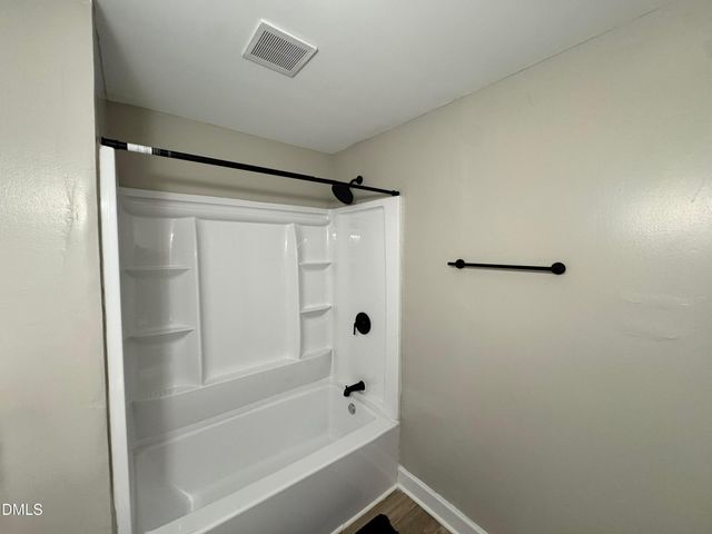 1402 S Williams Street, Henderson, NC 27536