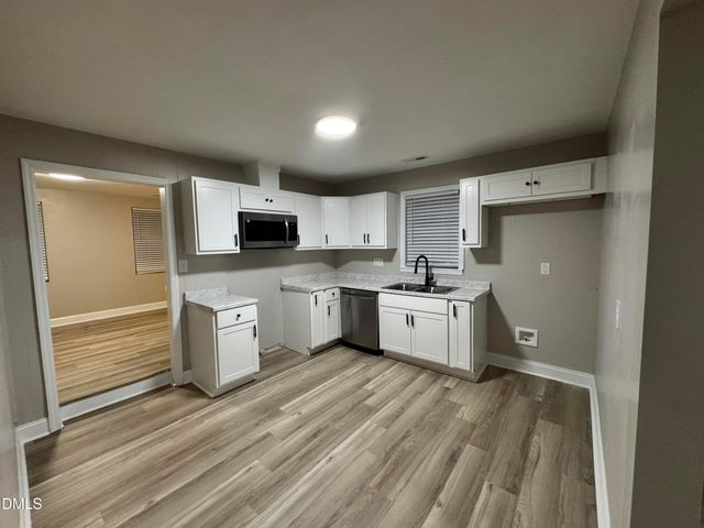 1402 S Williams Street, Henderson, NC 27536