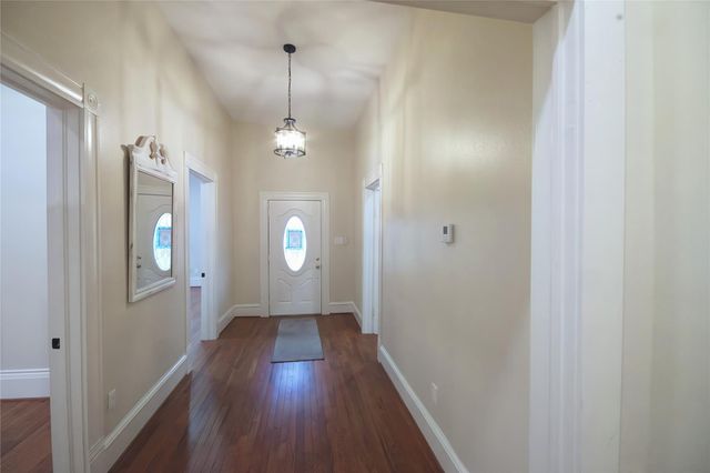 505 Winnie Street, Houston, TX 77009