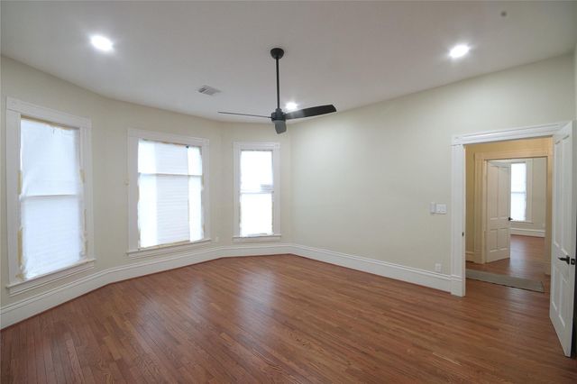 505 Winnie Street, Houston, TX 77009