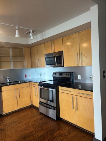 329 E Colorado Boulevard 404, Dallas, TX 75203