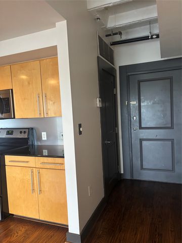 329 E Colorado Boulevard 404, Dallas, TX 75203
