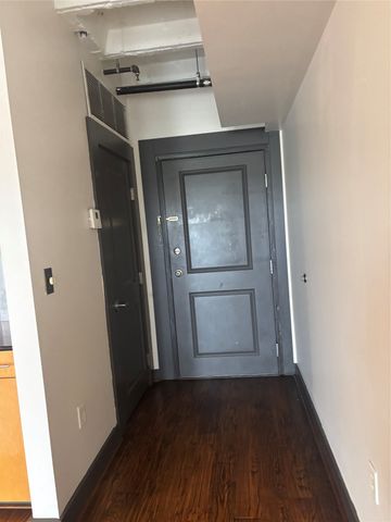 329 E Colorado Boulevard 404, Dallas, TX 75203