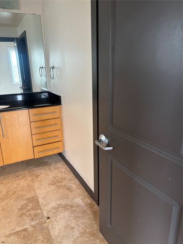 329 E Colorado Boulevard 404, Dallas, TX 75203