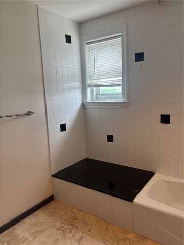 329 E Colorado Boulevard 404, Dallas, TX 75203