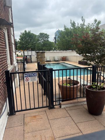 329 E Colorado Boulevard 404, Dallas, TX 75203