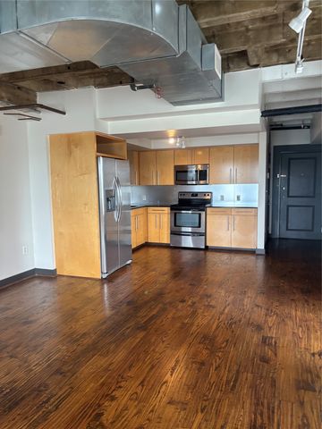 329 E Colorado Boulevard 404, Dallas, TX 75203