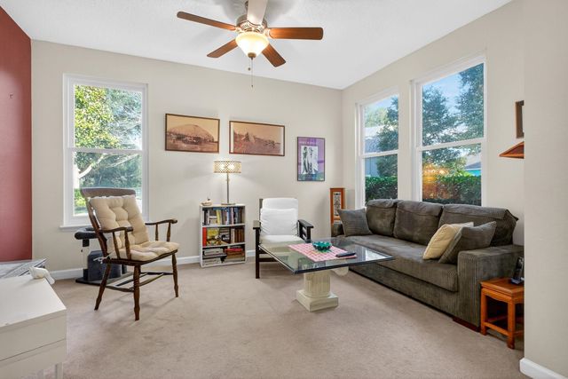 486 Hefferon Dr, St Augustine, FL 32084