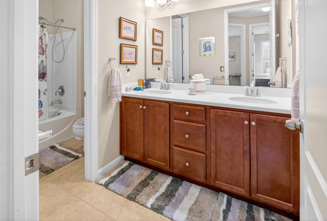 486 Hefferon Dr, St Augustine, FL 32084