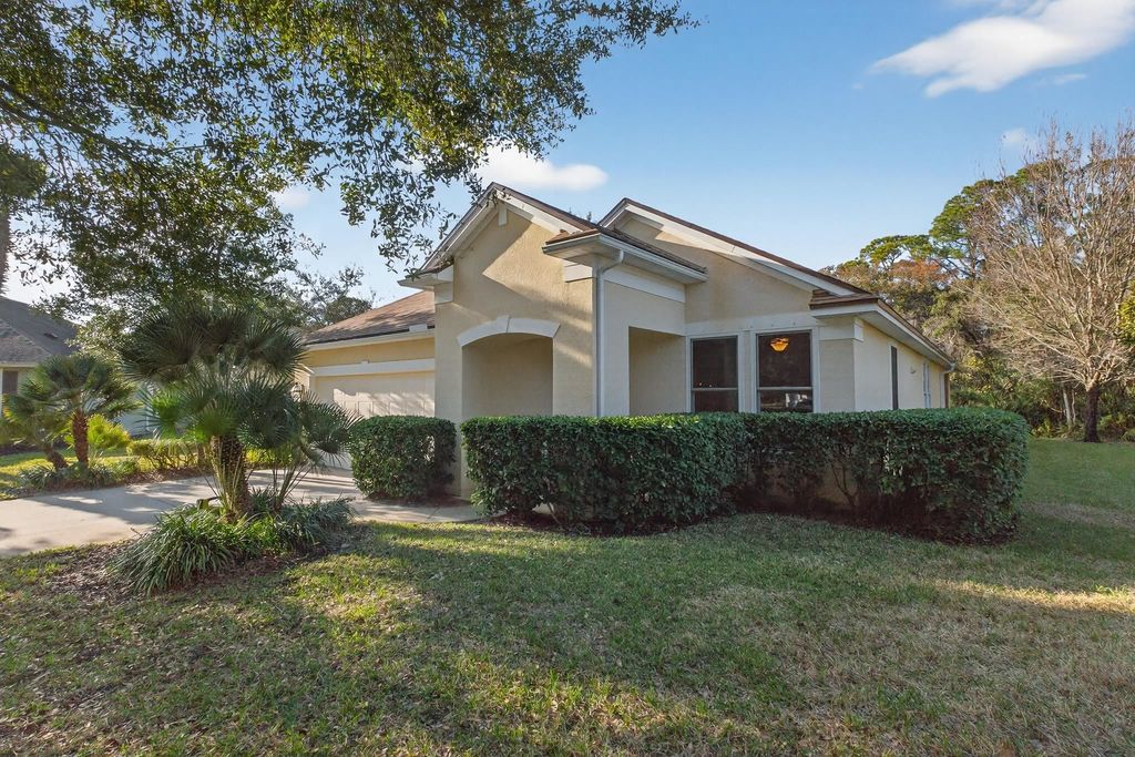 486 Hefferon Dr, St Augustine, FL 32084