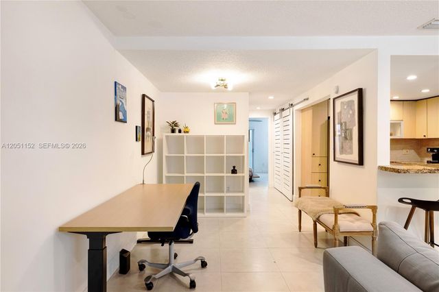 338 Majorca Avenue 103, Coral Gables, FL 33134