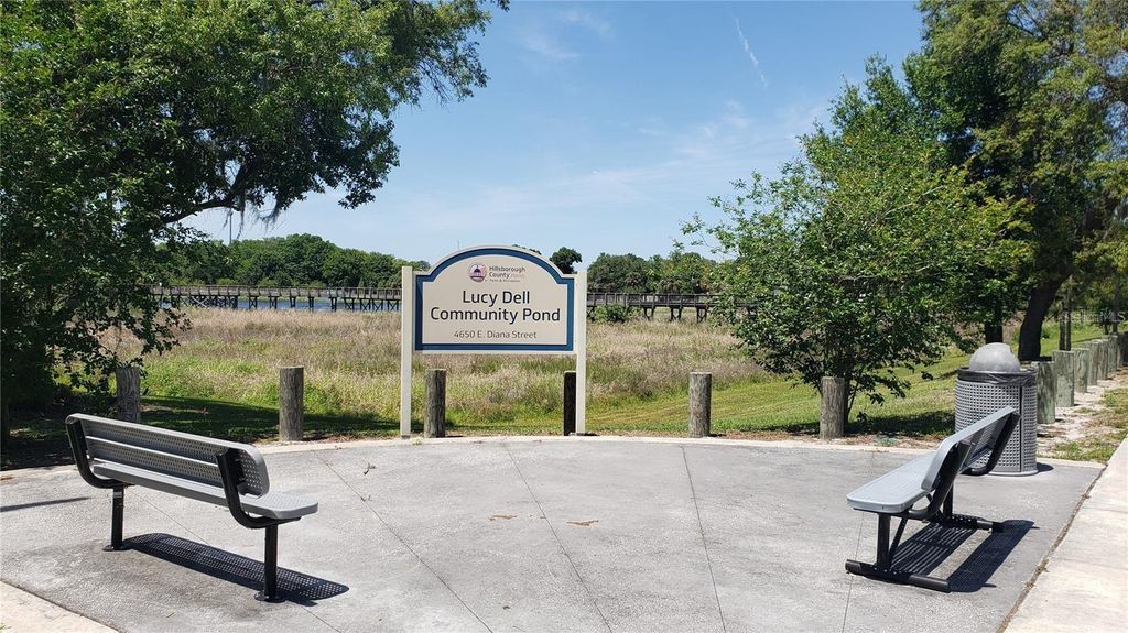 Image 9 of property listing at 6420 N 47TH STREET, Tampa, FL 33610