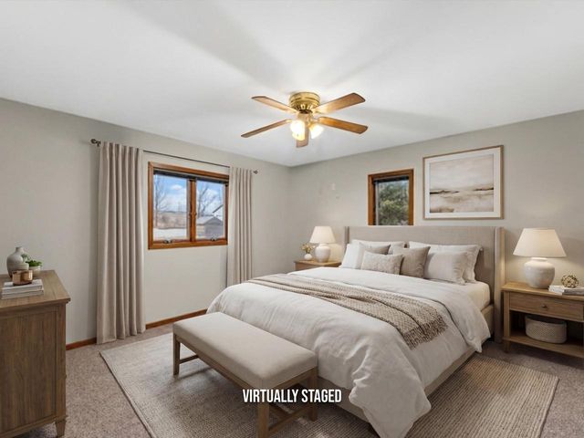 1230 S Parkview ROAD, Manitowoc, WI 54220