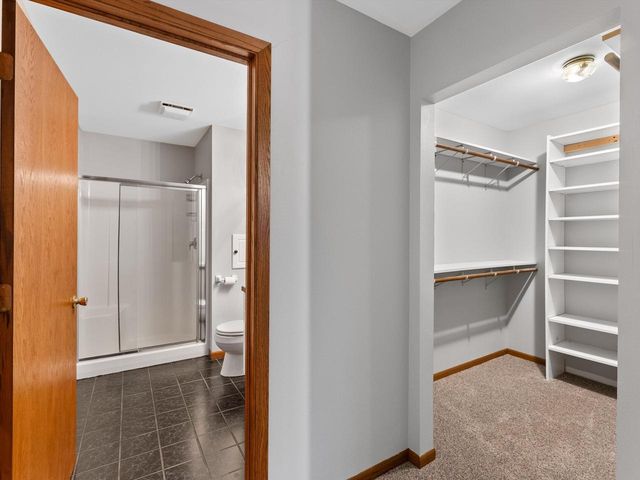 1230 S Parkview ROAD, Manitowoc, WI 54220