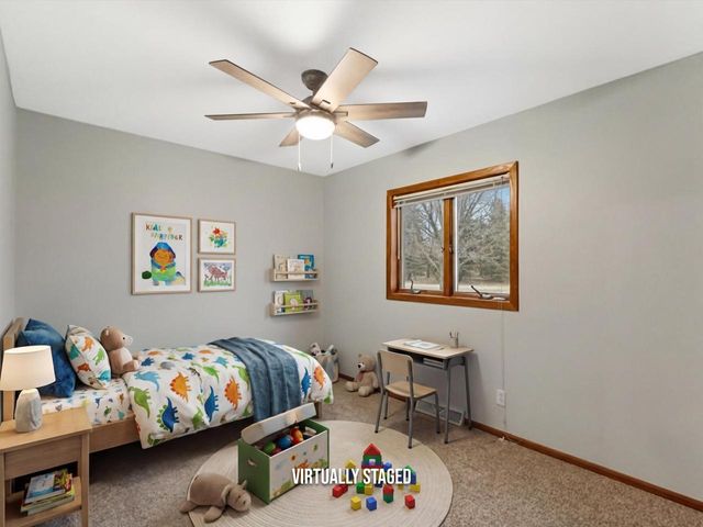 1230 S Parkview ROAD, Manitowoc, WI 54220