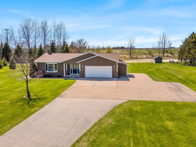 1230 S Parkview ROAD, Manitowoc, WI 54220