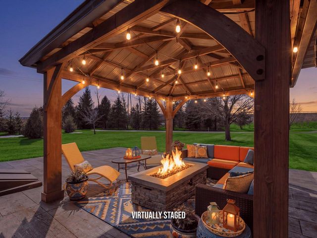 1230 S Parkview ROAD, Manitowoc, WI 54220