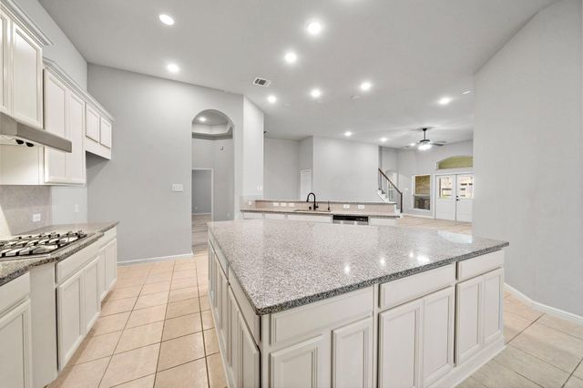 27924 Seger Bend Trail, Spring, TX 77386