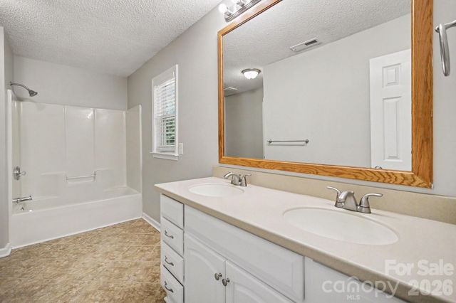 838 Highlander Court, Concord, NC 28025