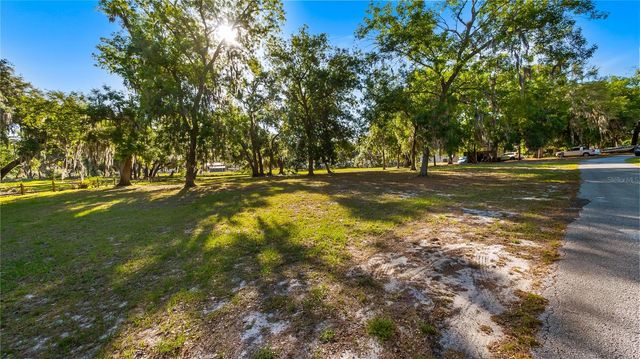 LEGACY WOODS, Groveland, FL 34736