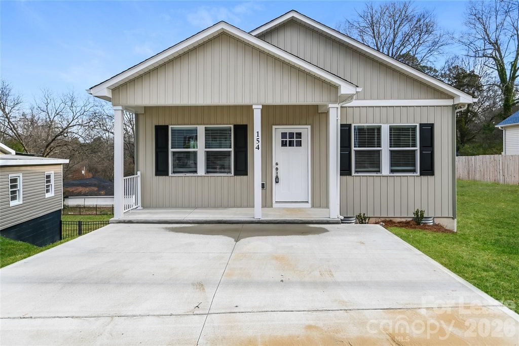 154 Mckinnon Avenue NE, Concord, NC 28025