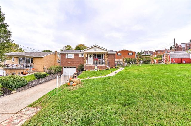 325 Maple St, West Mifflin, PA 15122