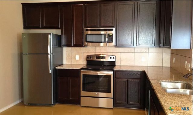 1055 Carolyn Cove, New Braunfels, TX 78130