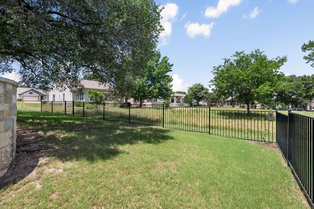 307 Rosecliff DR, Georgetown, TX 78633