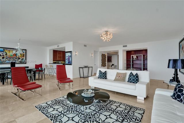 20201 E Country Club Dr 1408, Aventura, FL 33180
