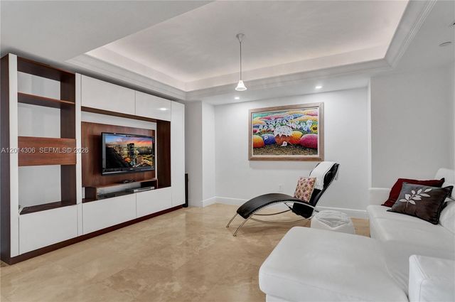 20201 E Country Club Dr 1408, Aventura, FL 33180
