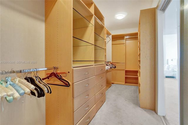 20201 E Country Club Dr 1408, Aventura, FL 33180