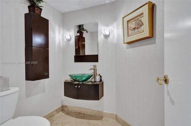 20201 E Country Club Dr 1408, Aventura, FL 33180
