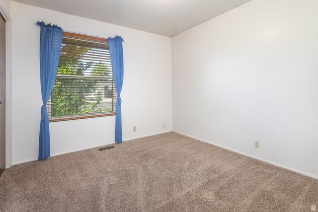541 S LAMBERT WAY, Kaysville, UT 84037