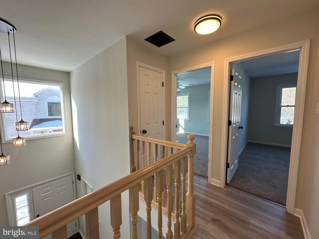 17 PARK DR, Mullica Hill, NJ 08062