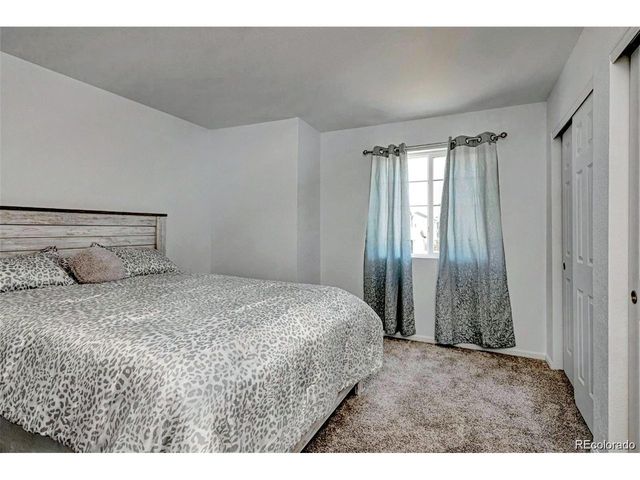 36 N Uriah St, Aurora, CO 80018