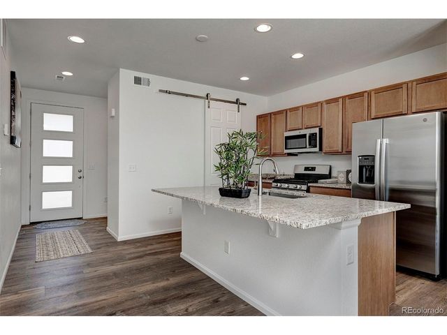 36 N Uriah St, Aurora, CO 80018