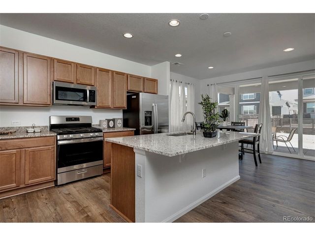 36 N Uriah St, Aurora, CO 80018