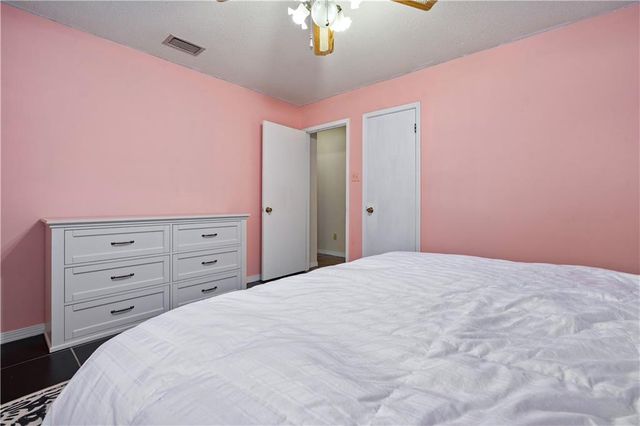 1812 Burntwood E Drive, Mobile, AL 36609