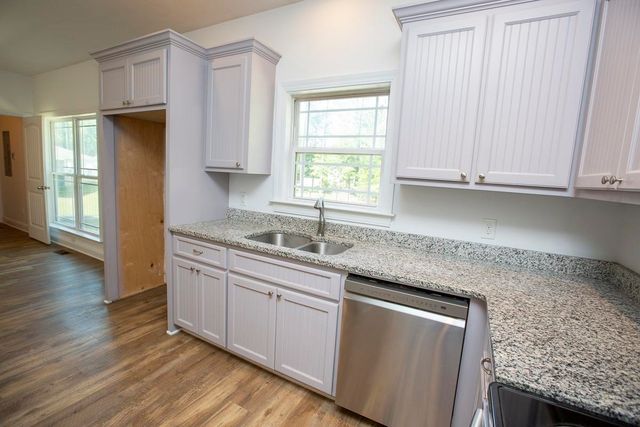 165 Joanna Gillard Ln., Georgetown, SC 29440