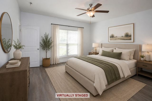 165 Joanna Gillard Ln., Georgetown, SC 29440