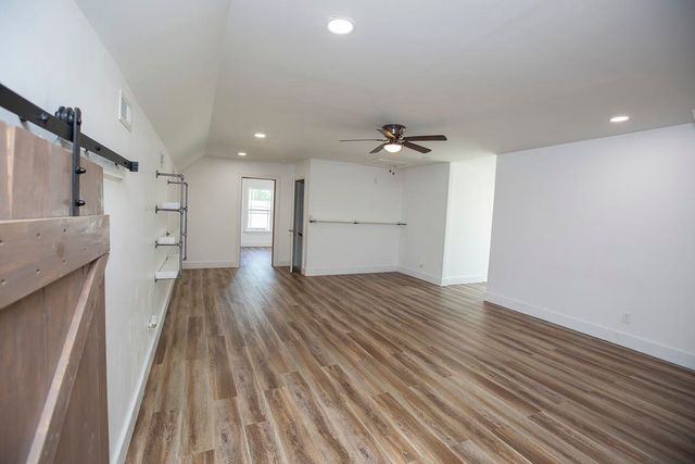 165 Joanna Gillard Ln., Georgetown, SC 29440
