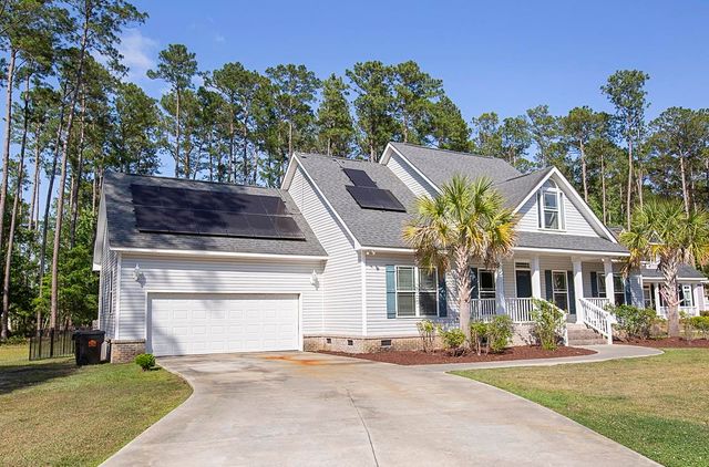 165 Joanna Gillard Ln., Georgetown, SC 29440