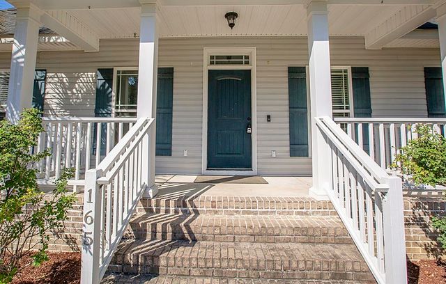 165 Joanna Gillard Ln., Georgetown, SC 29440
