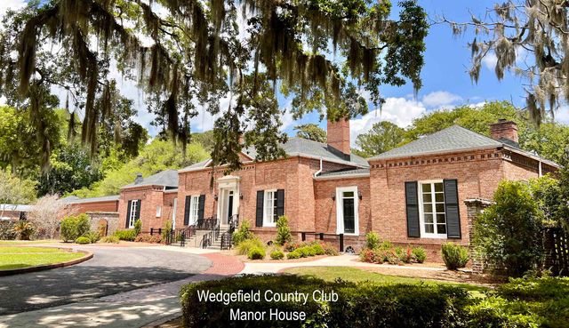 165 Joanna Gillard Ln., Georgetown, SC 29440