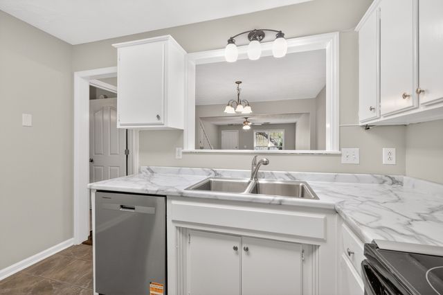 805 E Northfield Blvd, Murfreesboro, TN 37130