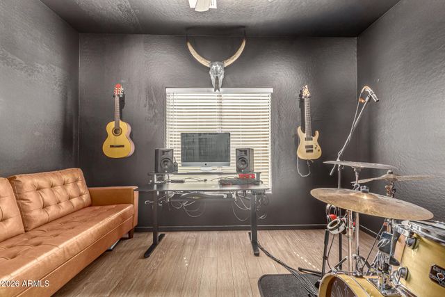 6009 S 15TH Drive, Phoenix, AZ 85041